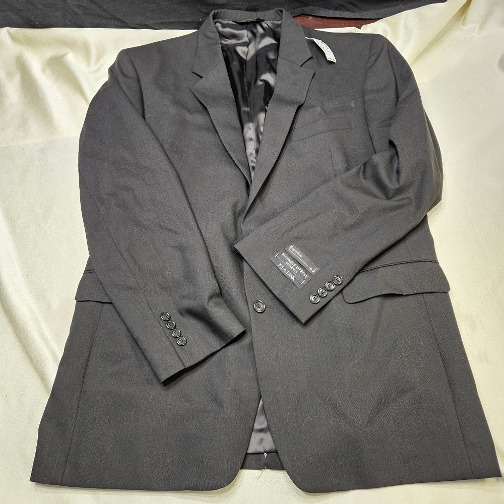 Jos A Bank B.E. Suit, 2-Button Jacket 46L NWT, Pants 40L, Black, 100% Wool $795